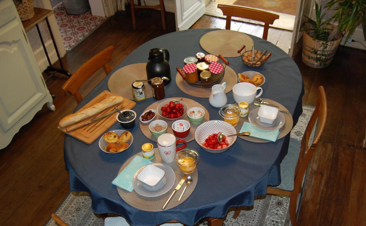 Madeleine Bergerac Bed & Breakfast Exterior photo