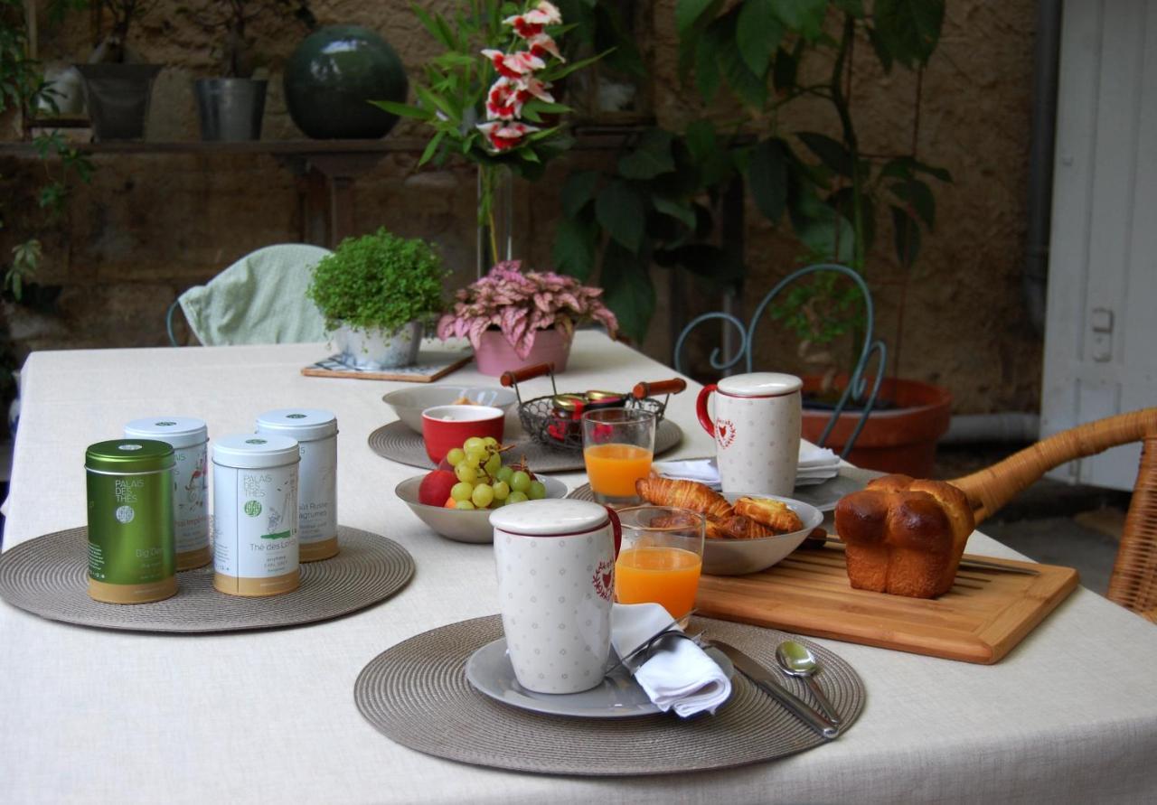 Madeleine Bergerac Bed & Breakfast Exterior photo