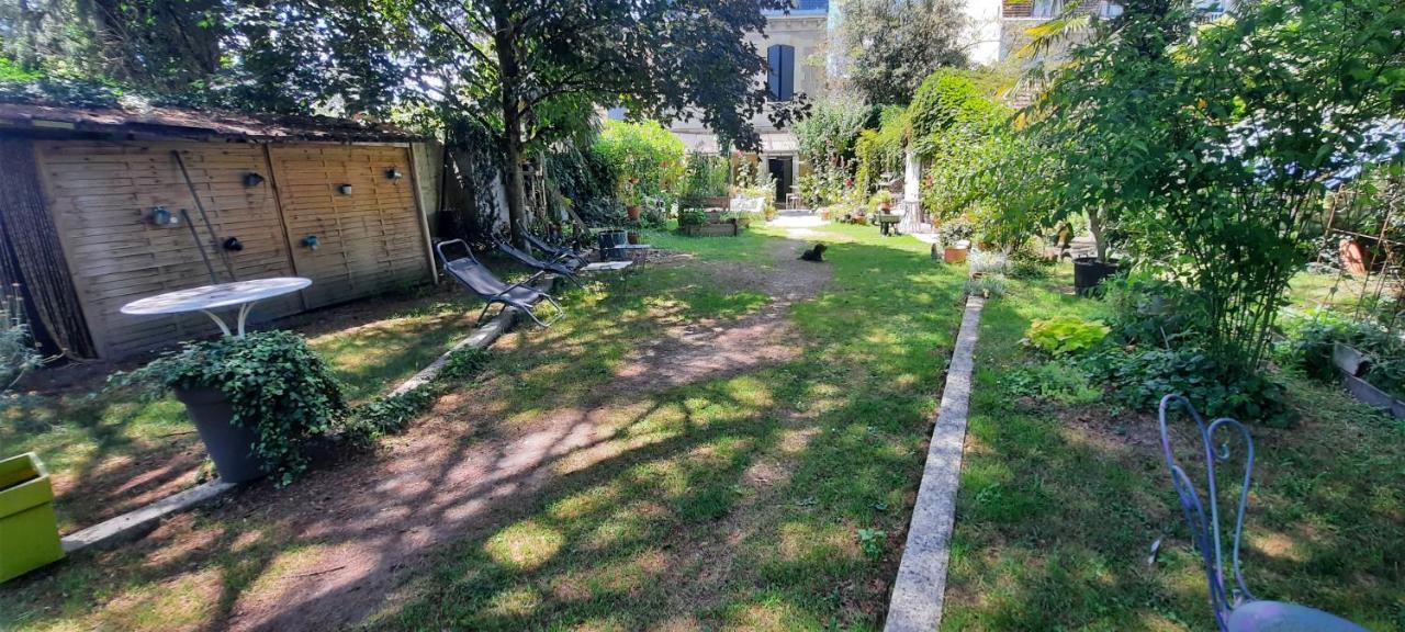 Madeleine Bergerac Bed & Breakfast Exterior photo